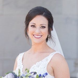 Meet your Posher, Carolyn